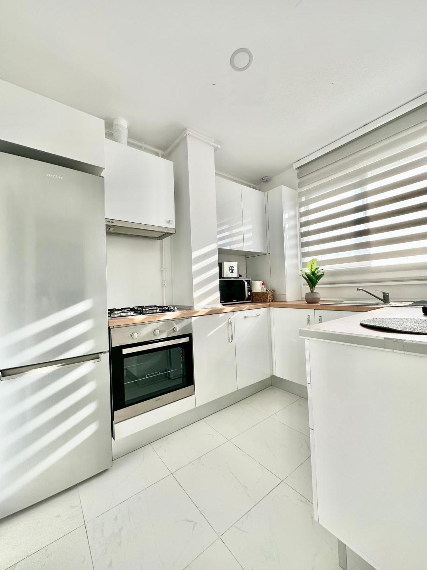 Single Room A503 Stayinn By Cosmopolis Stefanestii de Jos Exterior photo